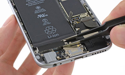 Замена вибромотора на iPhone 6 и iPhone 6 Plus